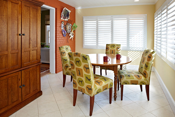 Designing Dilemmas: Accessorizing With Color / Coordinating Furniture